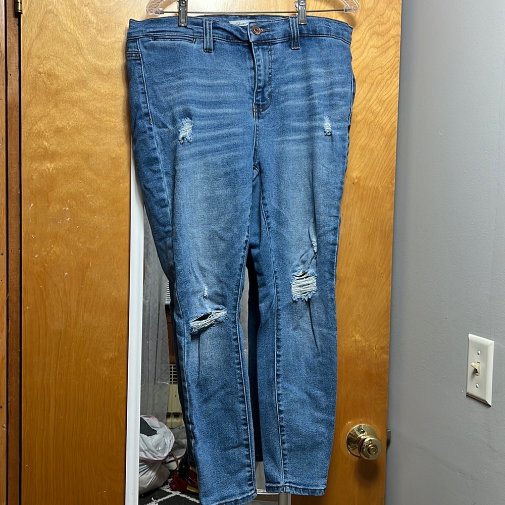 A Beautiful Soul by Alter’d State Skinny Jeans